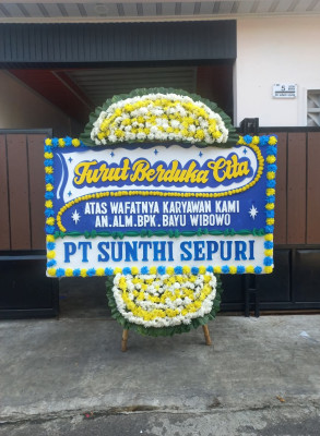 Papan Bunga Duka di Cikatomas