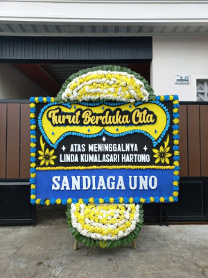 Papan Bunga Duka di Cikatomas